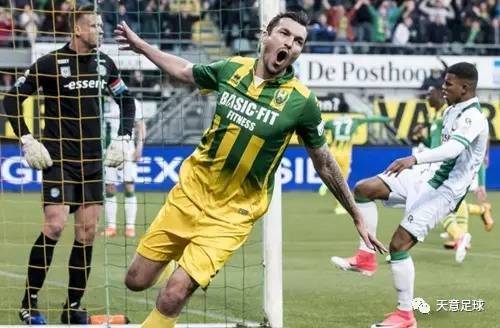 人开始走出 人开始走出