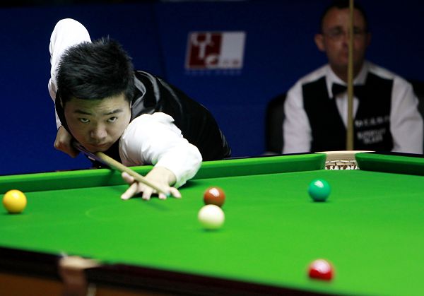 在批评声中 在批评声中